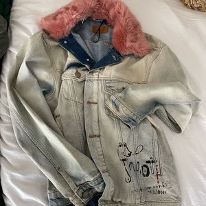 ZARA Jean Jacket with faux fur pink collar